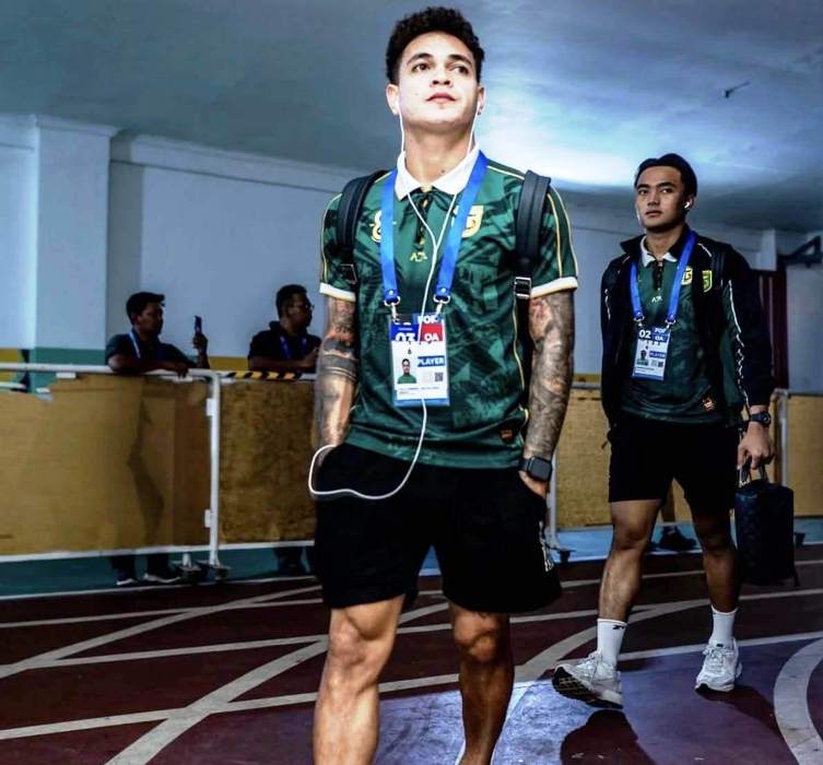 Starting Lineup Persebaya vs Semen Padang, Galih Freitas Gantikan Rivera 