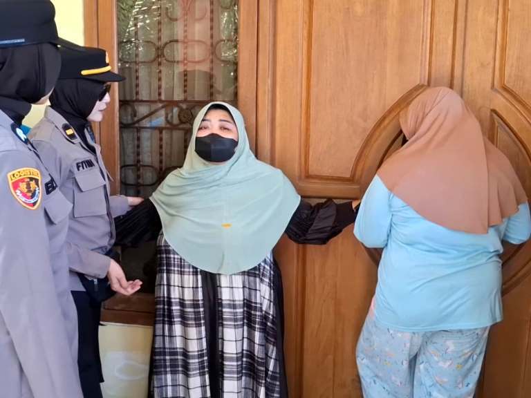 Eksekusi Rumah Sengketa Lelang di Grati Pasuruan Berlangsung Tegang