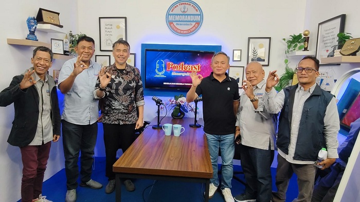 Kunjungi Redaksi Memorandum, Wamen HAM Mugiyanto Bocorkan Arah Baru RUU HAM
