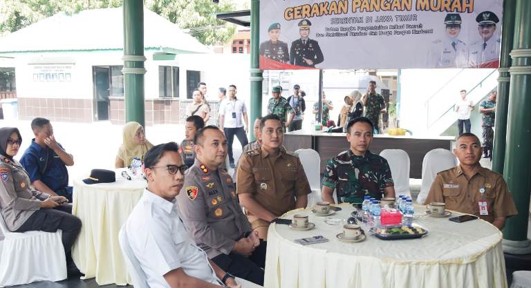 Forkopimda Lumajang Gelar Gerakan Pangan Murah Serentak, Kendalikan Inflasi dan Stabilkan Harga