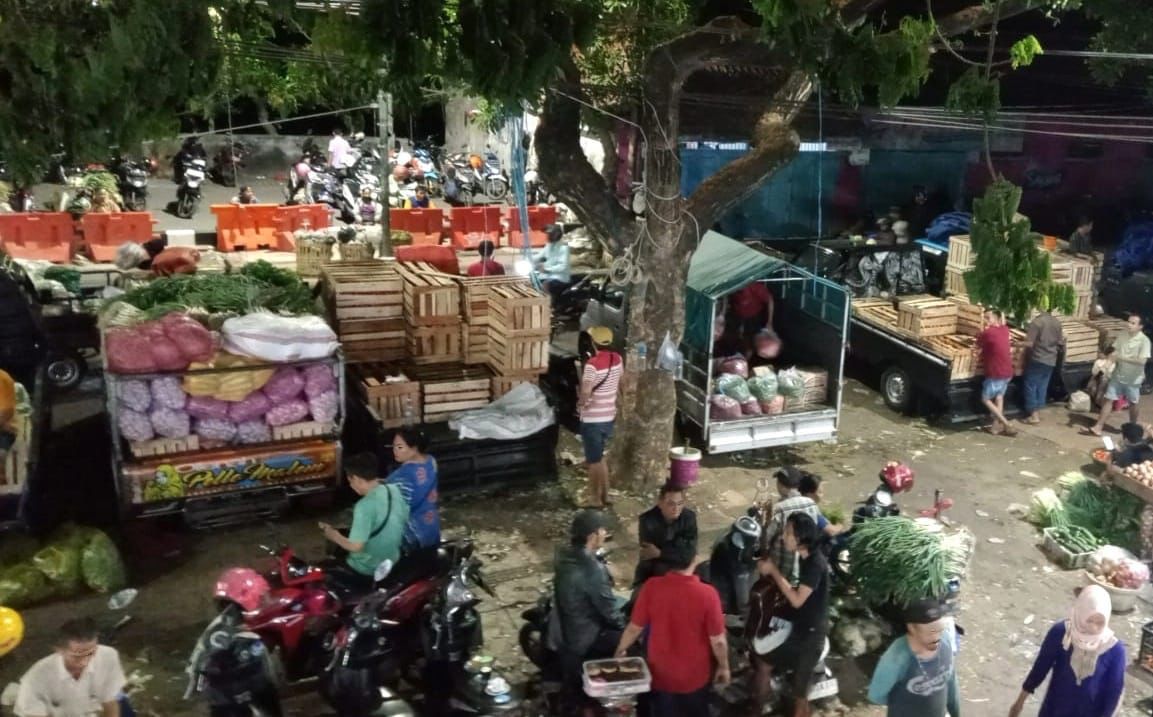 Pemkot Surabaya Diminta Serius Tertibkan Pedagang Liar