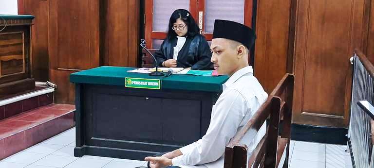 Hacker Lulusan SMK Bobol Akun Bank Warga Asing, Raup Ratusan Juta dari Data Curian