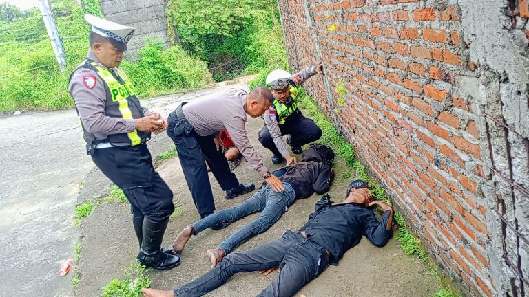  Teler Miras, Tiga Pemuda Surabaya Terkapar di Perumahan Driyorejo Gresik