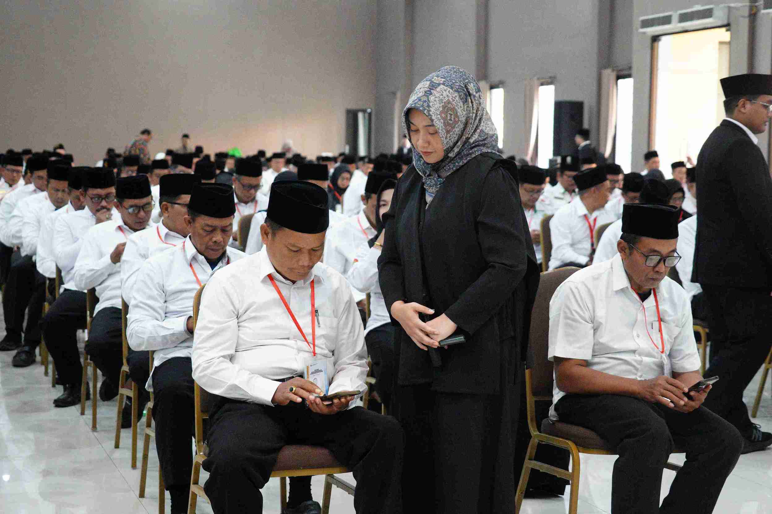 Menhaj Larang Kepala Daerah Jadi Petugas Haji 2026