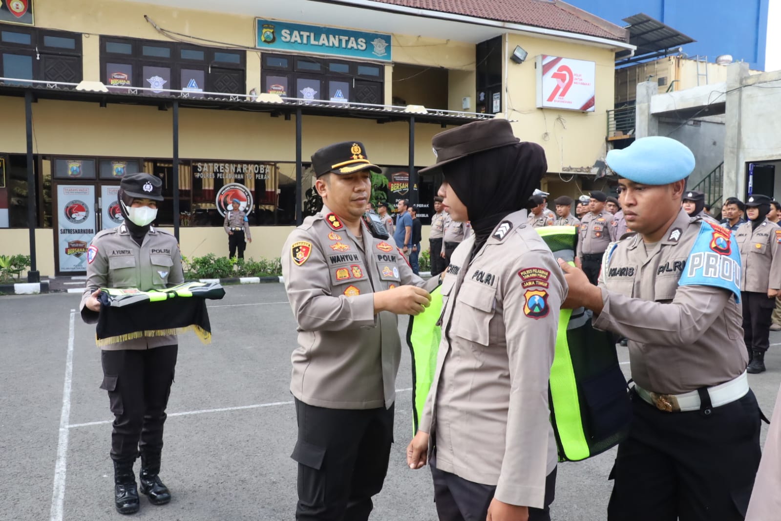 Suroan Agung, 201 Personel Polres Pelabuhan Tanjung Perak Amankan Pengesahan Warga Baru PSHT