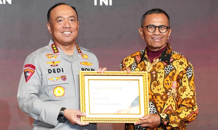 Wakapolri Raih Disway Award 2025, Polri Perkuat Kepercayaan Publik dan Sinergi Media