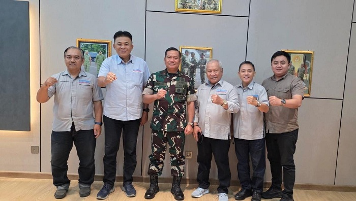 Perkuat Sinergi, Jajaran Pimpinan SKH Memorandum Silaturahmi ke Danrem 084