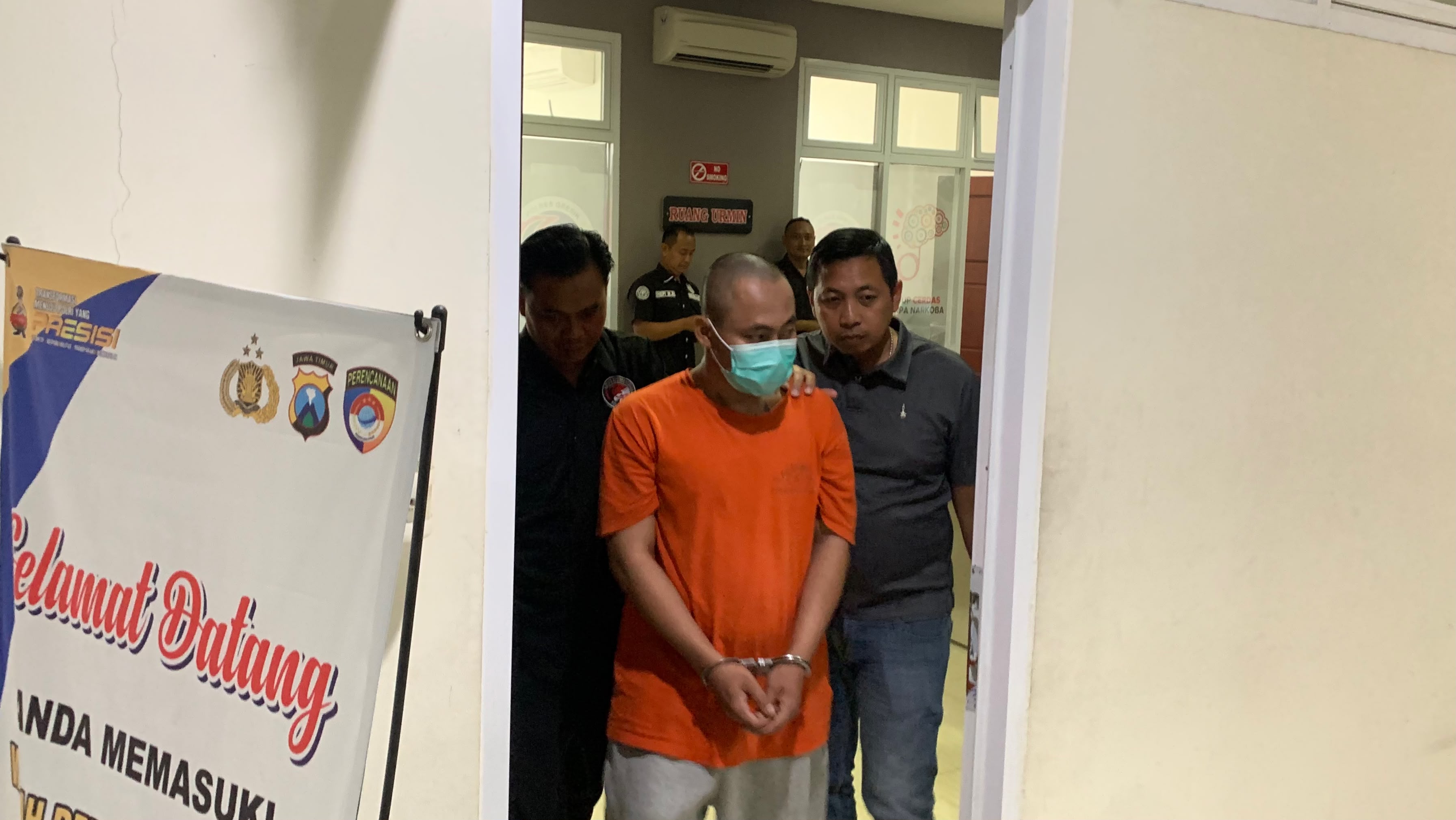 Jual Kendaraan Demi Judol dan Sabu, Residivis Asal Panceng Dibekuk Polres Gresik
