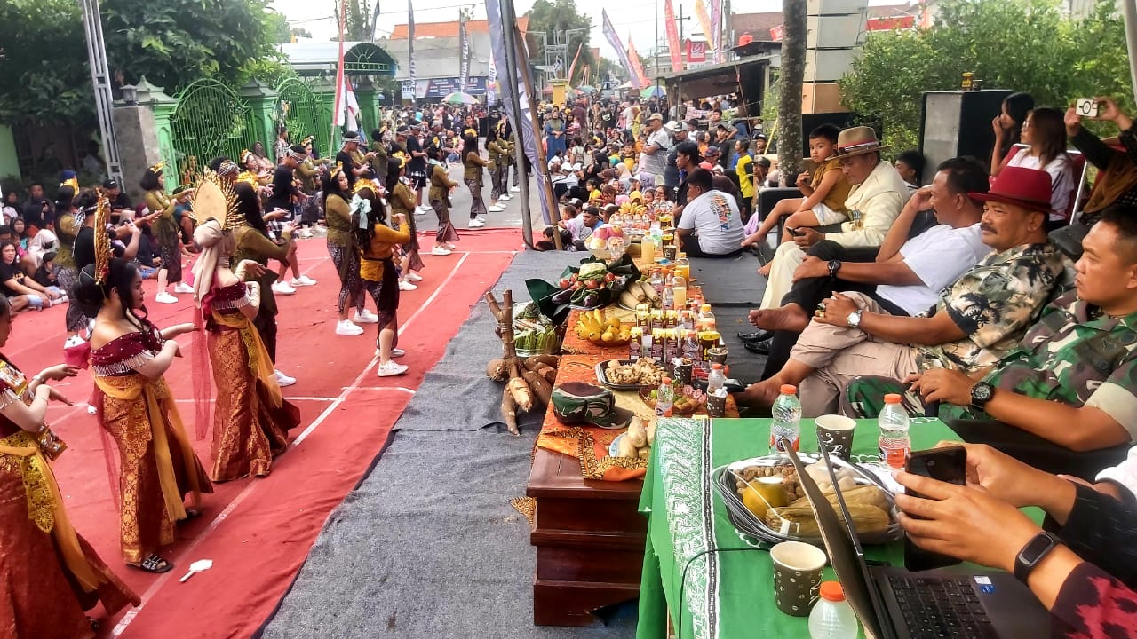 Padangan Culture Carnival Meriahkan Peringatan HUT RI Ke-80, Kades Sutopo: Mengangkat Kembali Budaya Lokal