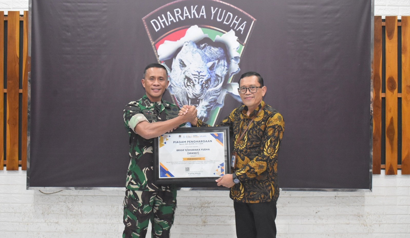 Kinerja Keuangan Cemerlang: Brigif 9/DY/2 Kostrad Dinobatkan sebagai Satker Terbaik KPPN Jember