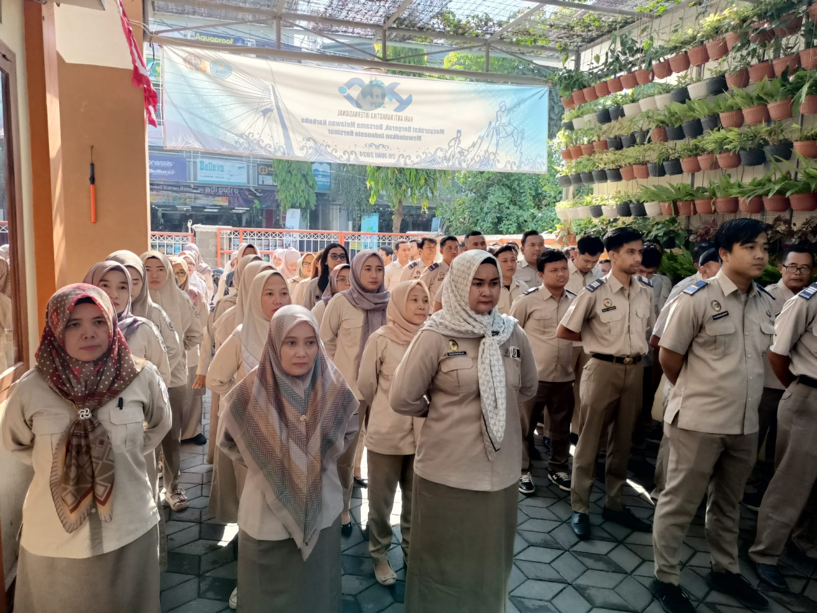 Kantah ATR/BPN Tulungagung Gelar Apel Pagi, Pimpinan Sampaikan Pentingnya Etos Kerja 