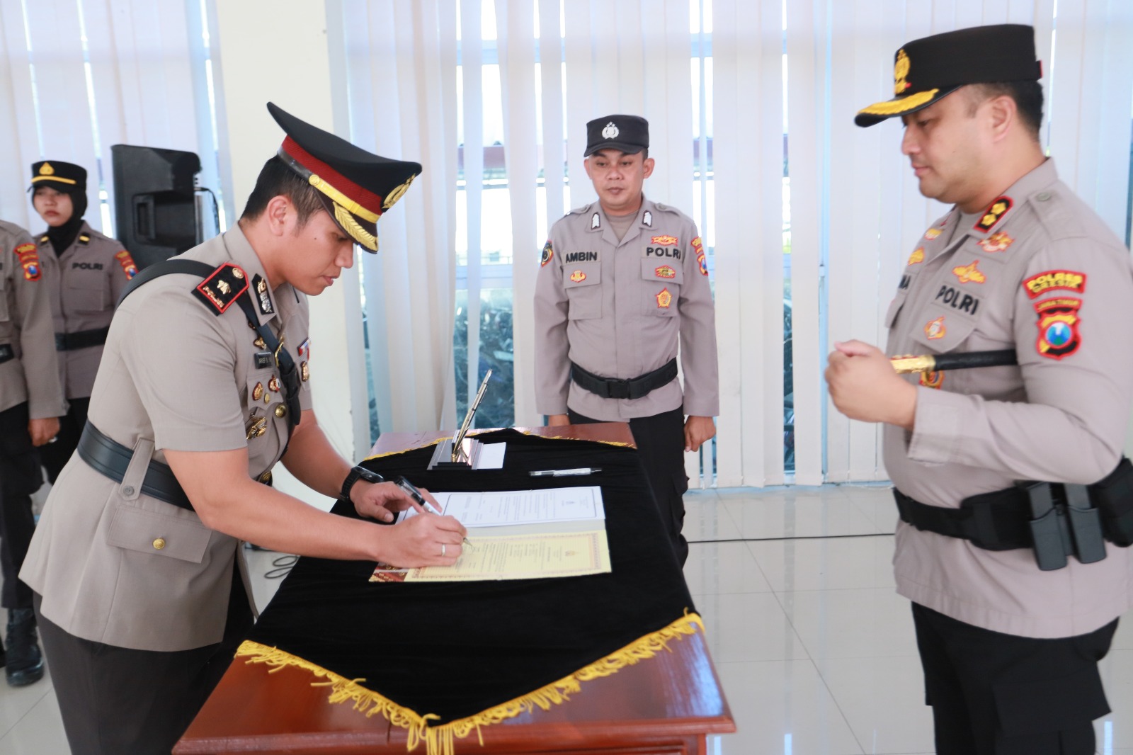 Resmi Dilantik, Kompol Arief Sukmo Wibowo Emban Tugas Sebagai KabagOps Polres Gresik