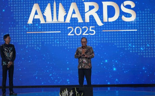 Bank Jatim Raih Penghargaan Kategori Peningkatan Pembiayaan Usaha Berkelanjutan