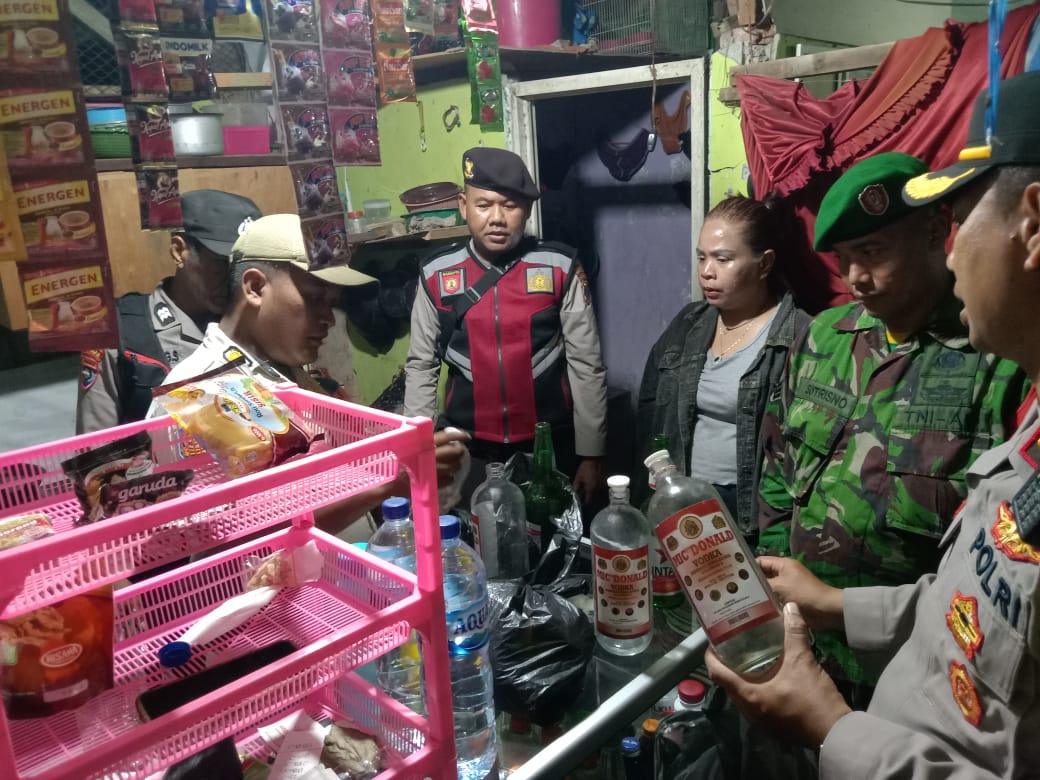 Kampung Planet Dirazia Polsek Bangil Bersama Tiga Pilar