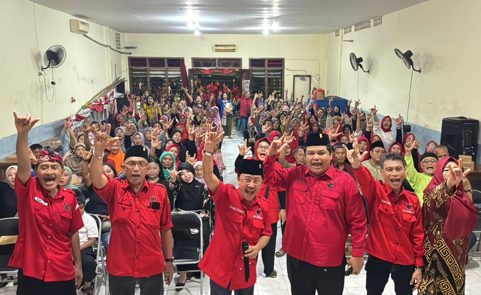 PDIP Surabaya: SMA/SMK Gratis Bisa Terwujud Asal Risma-Gus Hans dan ErJi Menang