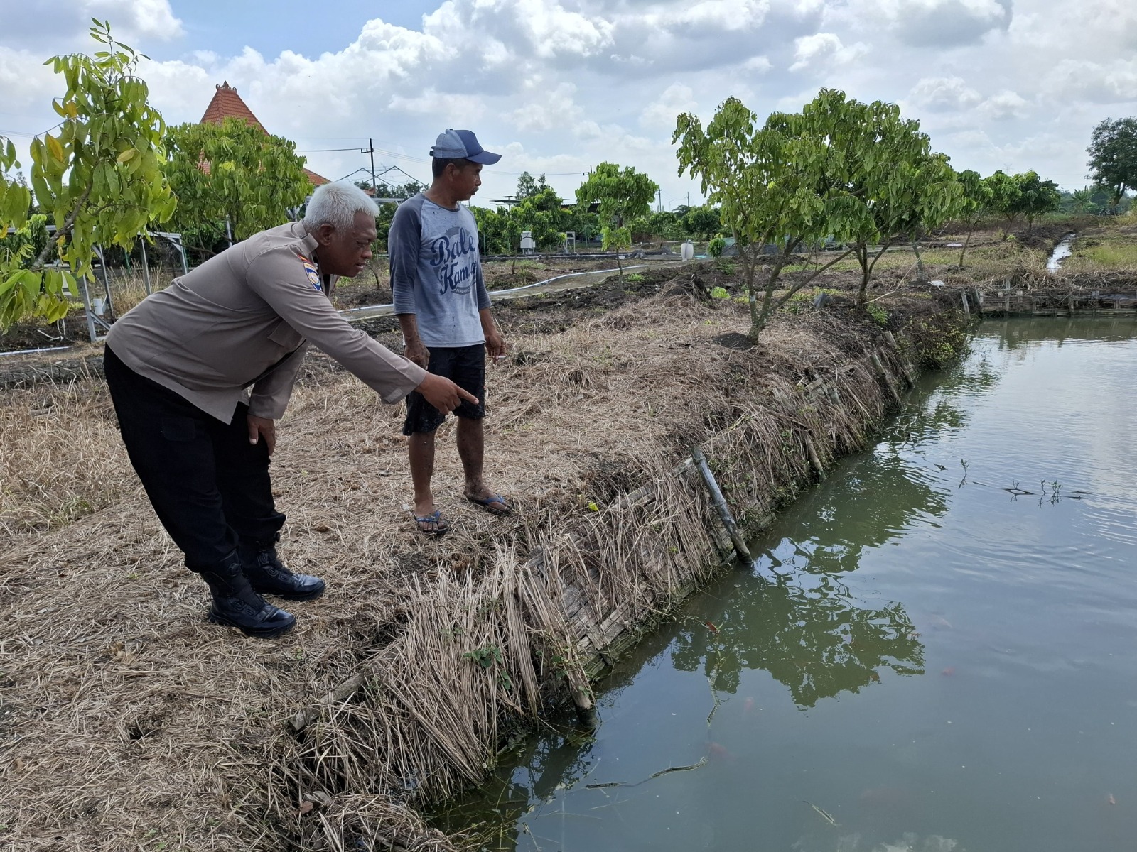 Polsek Wonoayu Cek Progres Budi Daya Nila di Desa Simoketawang