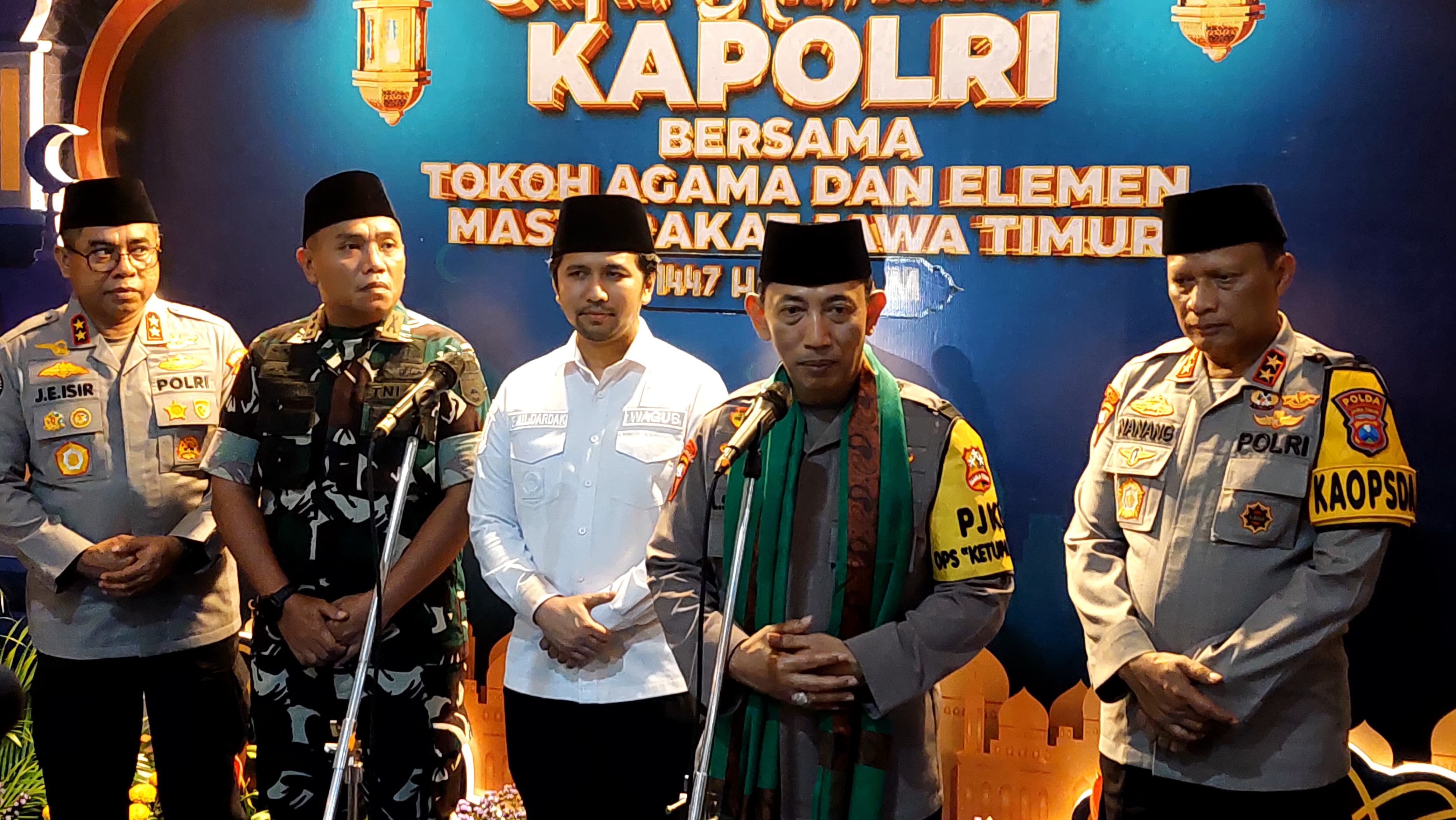 Kapolri Imbau Pemudik di Jawa Timur Manfaatkan Pos Pelayanan dan Keamanan Selama Perjalanan