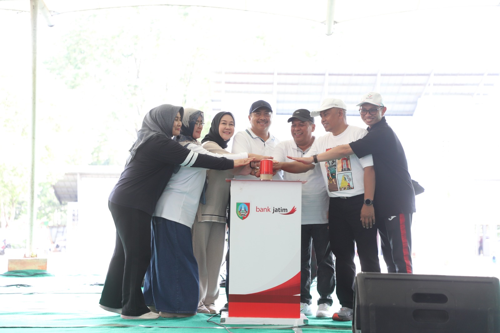 Launching Eling Gahana dan Jombang Creative Hub, Bupati Warsubi Dorong Taman Tirta Wisata Kembali Hidup