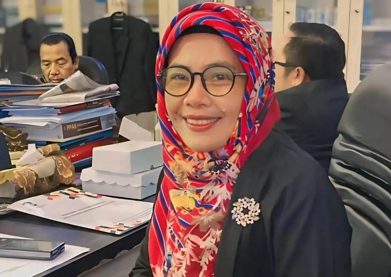 APBD Perubahan 2025 Surabaya Hadapi Defisit Rp 700 Miliar, Rencana Utang Rp 452 Miliar Disorot