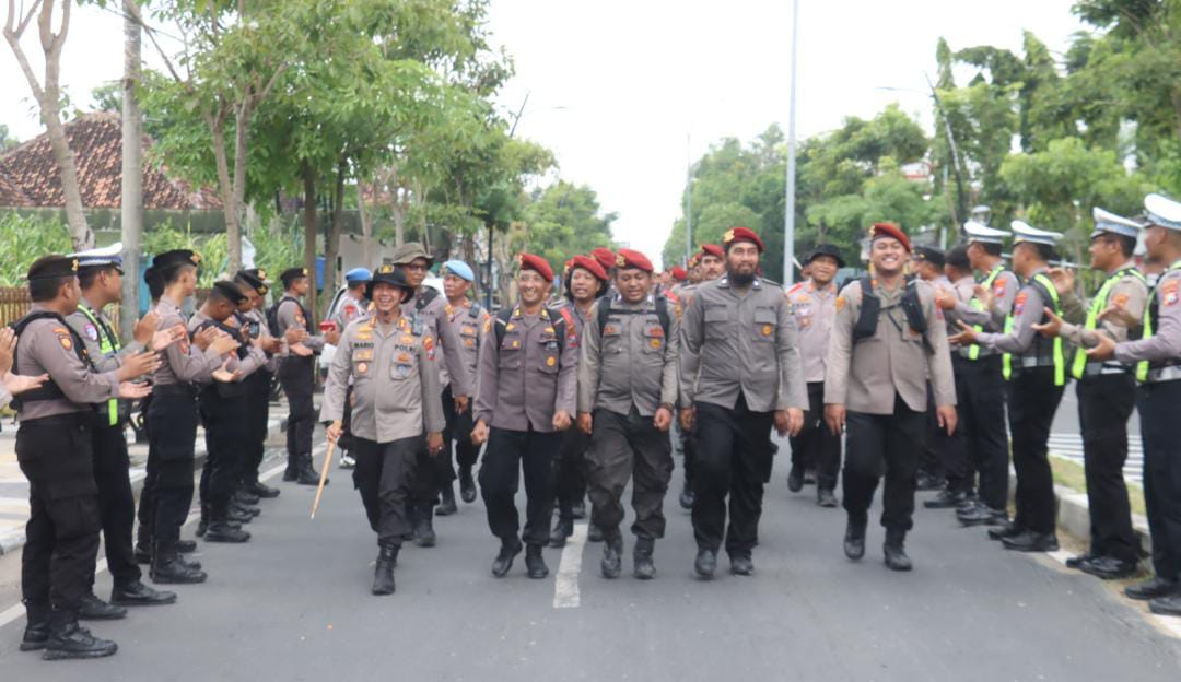 Pembaretan Satreskrim dan Satresnarkoba Polres Bojonegoro, 133 Personel Tempuh Long March 30 Kilometer
