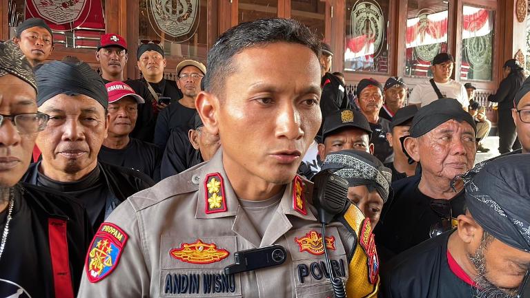 Polres Ponorogo Amankan Kelompok Mencurigakan Kenakan Jaket Ojol