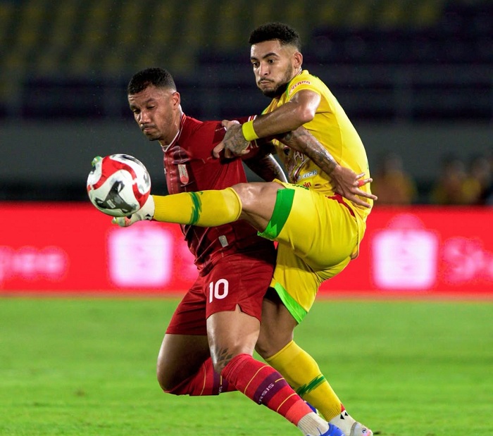 Dua Laga Tersisa, Persebaya Bidik Posisi Empat Besar Klasemen