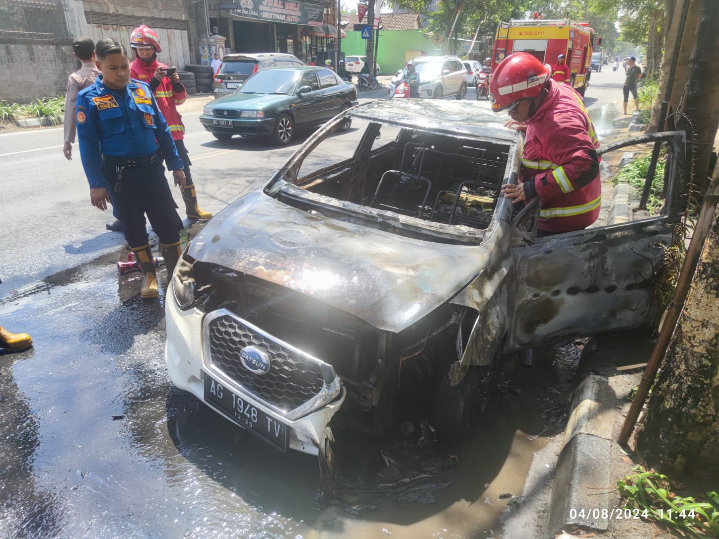 Datsun Go di Tulungagung Terbakar, Berikut Penyebabnya