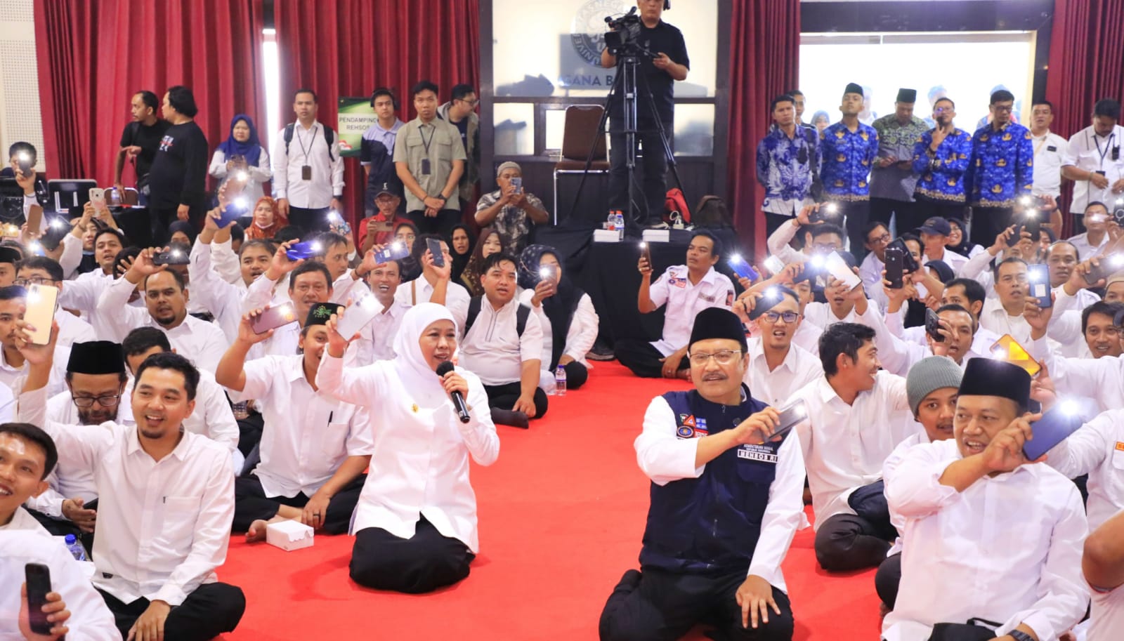 Gubernur Khofifah Bersama Mensos Gus Ipul Diskusi Pengentasan Kemiskinan di Jatim