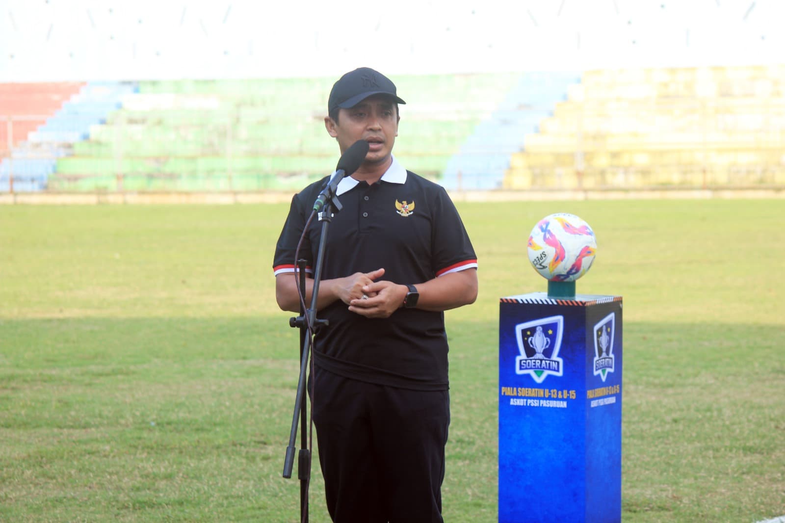 Wali Kota Pasuruan Buka Piala Soeratin U-13 dan U-15, Tekankan Sportivitas dan Pengembangan Potensi