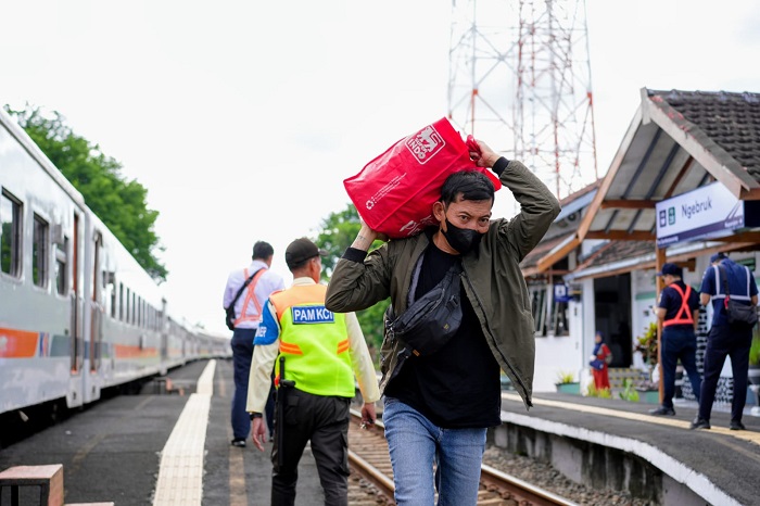 Armuji Ingatkan Pendatang Baru Jangan Nekat ke Surabaya Usai Lebaran