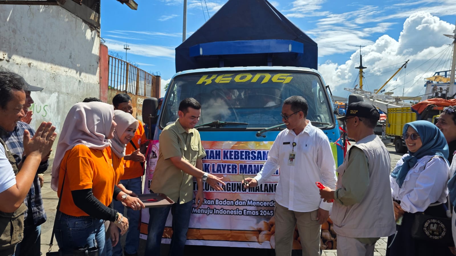 Terobosan Distribusi Jagung, BKT NT Gelar Pengiriman Perdana Via Laut dari Bima ke Blitar
