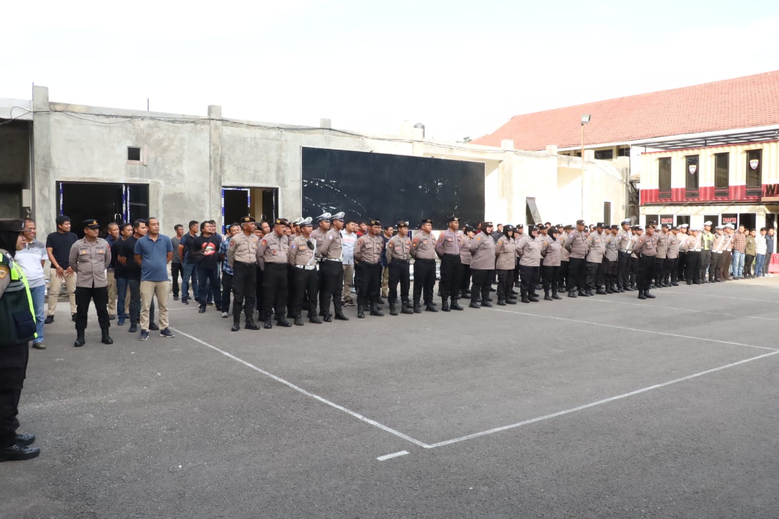 Polres Pelabuhan Tanjung Perak Serukan Suro Aman 2025