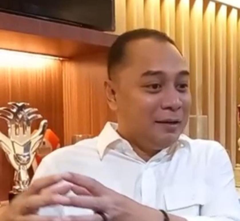 Wali Kota Surabaya Minta Maaf Atas Pernyataan Wakilnya Terkait Kasus Penahanan Ijazah