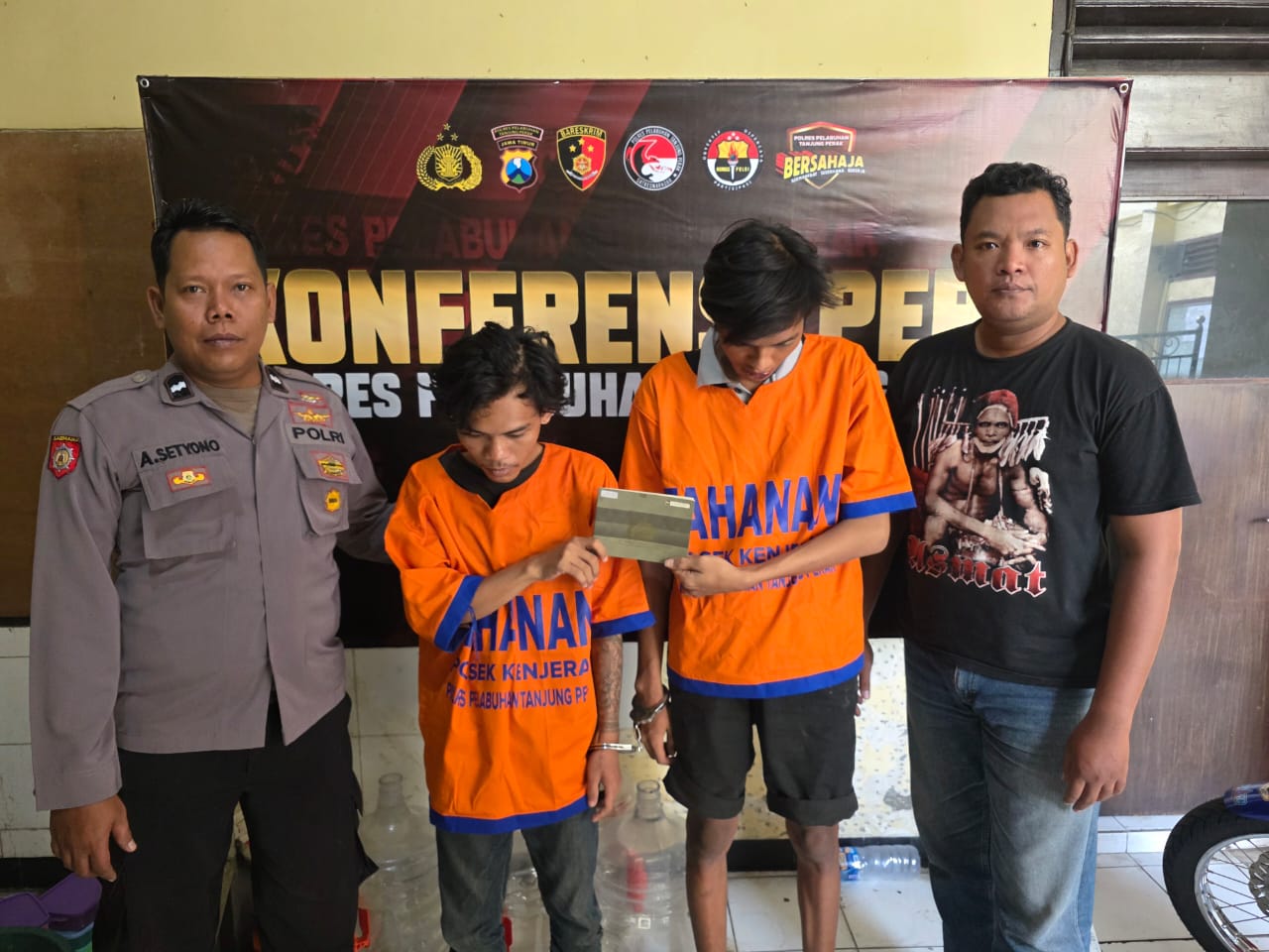 Modus Pinjam Motor Jemput Pacar, Dua Pemuda di Surabaya Jual Vario demi Pesta Miras dan Sabu