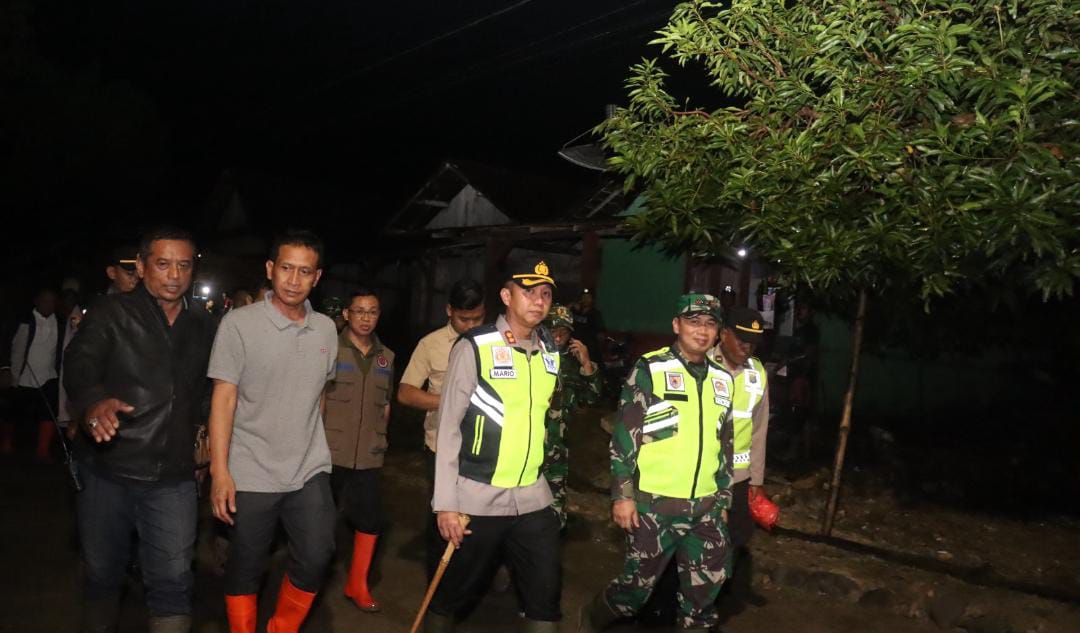 Forkopimda Bojonegoro Tinjau Lokasi Banjir Bandang di Kecamatan Gondang