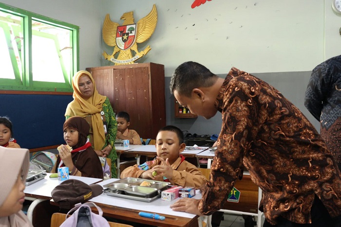 Makan Bergizi, Hak Setiap Anak: Kanwil Kemenham Jatim Lakukan Pemantauan di Kota Malang