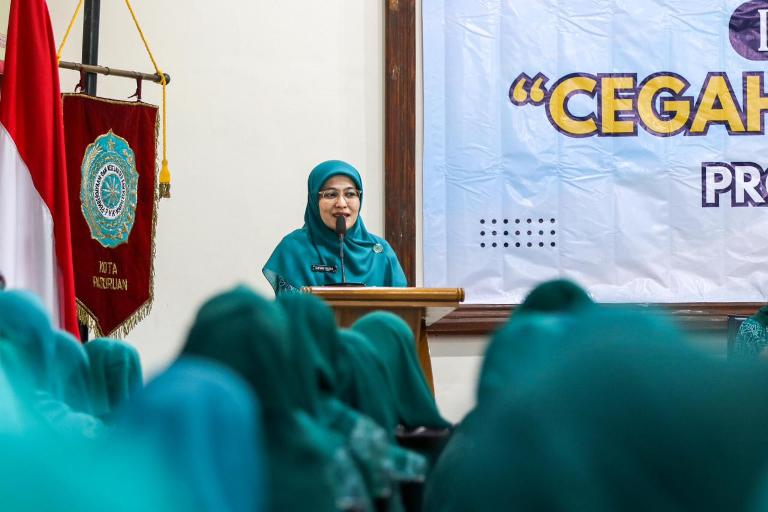 Ketua TP PKK Pasuruan Tekankan Peran Orang Tua Cegah Pernikahan Dini
