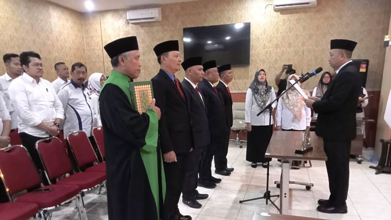 Empat PPATS Resmi Dilantik, Kantah Tulungagung Harap Pelayanan Makin Optimal