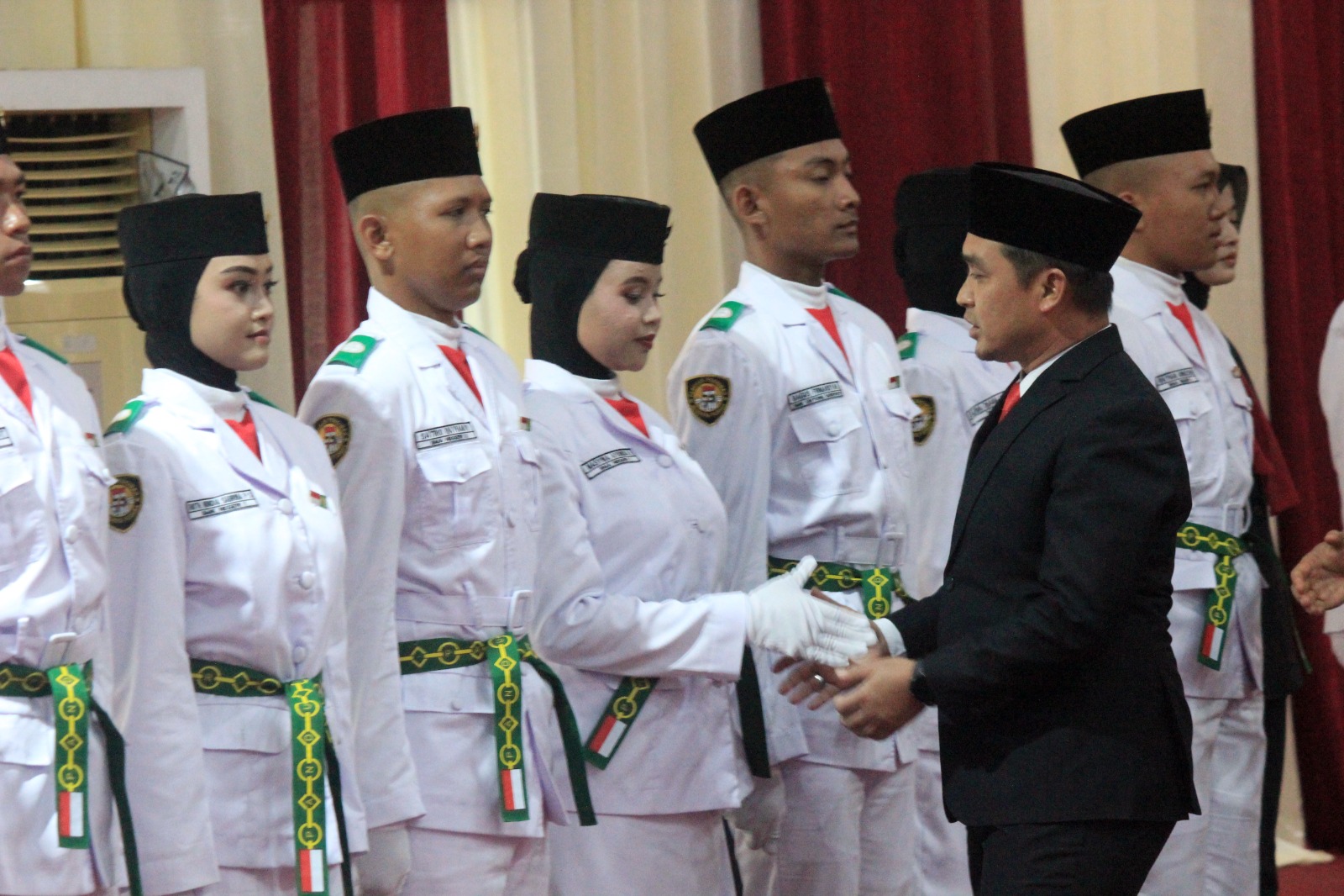 Kukuhkan Paskibraka 2025, Mas Adi: Berjiwa Ksatria dan Rela Berkorban untuk Ibu Pertiwi