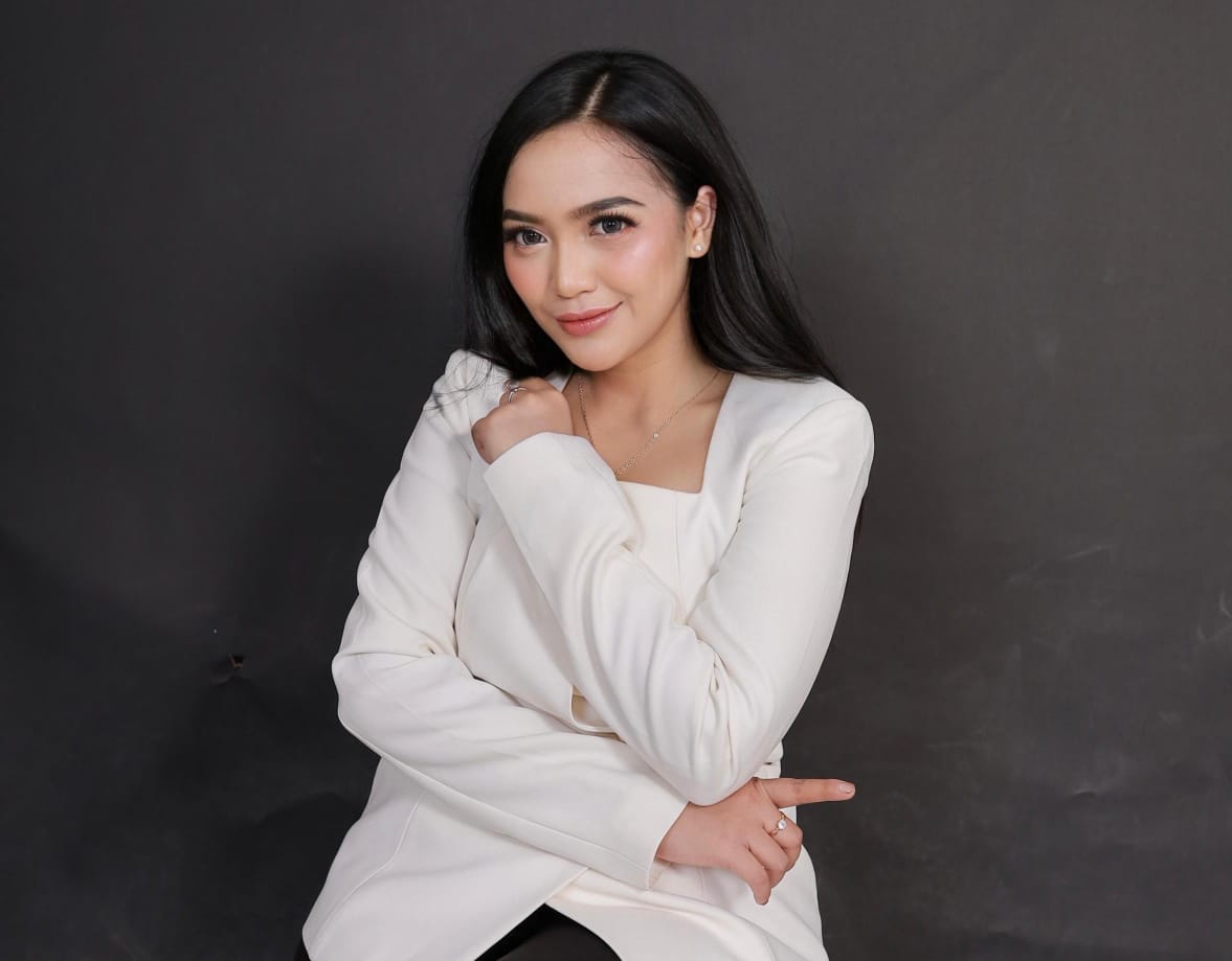 Elni Nainggolan: MC Adalah Petualangan Berbagi Kebahagiaan