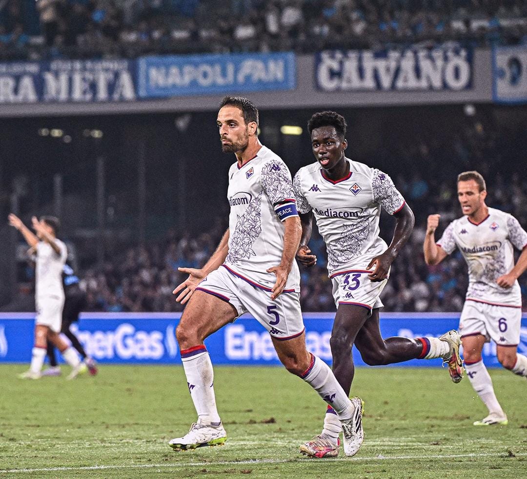 Fiorentina Permalukan Juara Bertahan Serie A Napoli 3-1 di Kandang