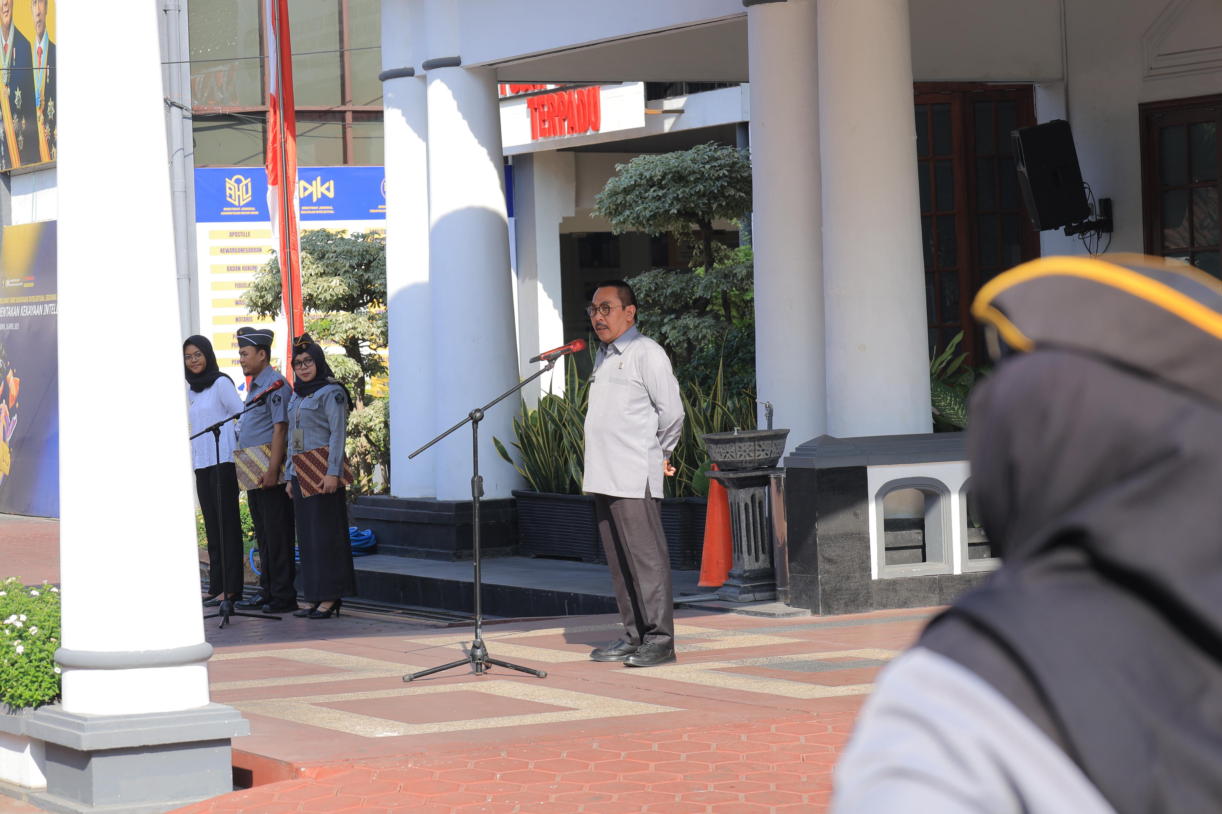 Raih Dua Penghargaan Nasional, Jajaran Kanwil Kemenkum Jatim Diminta Terus Tingkatkan Layanan Publik