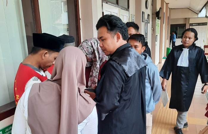 Dua Pekerja Divonis 1 Tahun, Pemilik 42 Ton Solar Subsidi di Situbondo Masih Buron