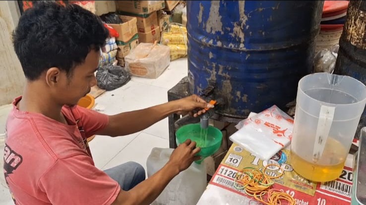 Naik, Harga Minyakita di Ngawi Capai Rp 16.000 per Liter