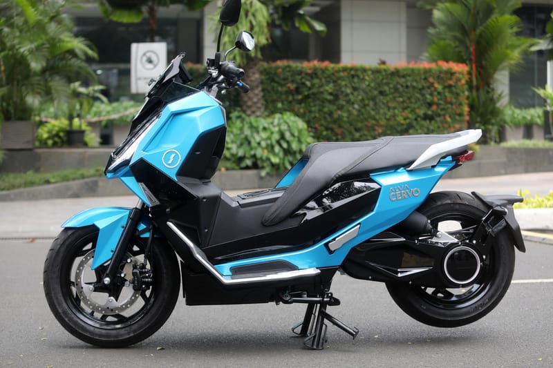 Lupakan BBM! Intip 5 Motor Listrik Terlaris 2026, Mana Pilihan Anda?