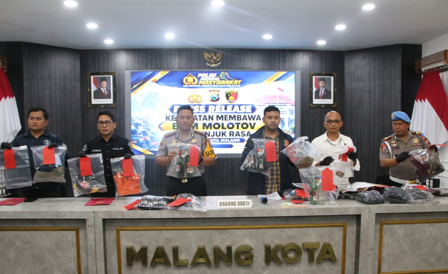 Gagalkan Aksi Demo, Polresta Malang Kota Amankan 13 Pemuda dan 4 Bom Molotov 