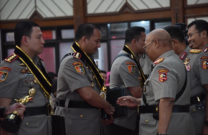 Alumni Akpol 2000 Jadi Siswa Terbaik Sespimti: Raih Predikat Unggul dan Branding Nastrap Integritas