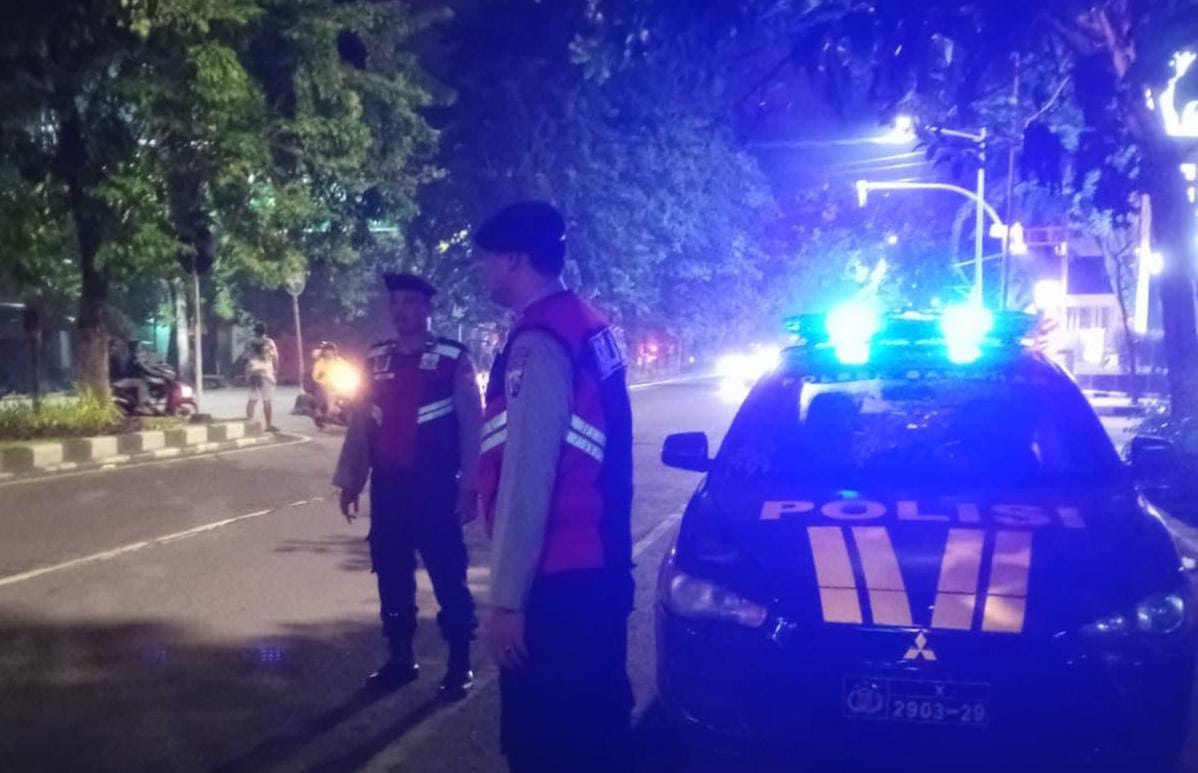 Polsek Sawahan Intensifkan Patroli Blue Light, Antisipasi Kejahatan 3C