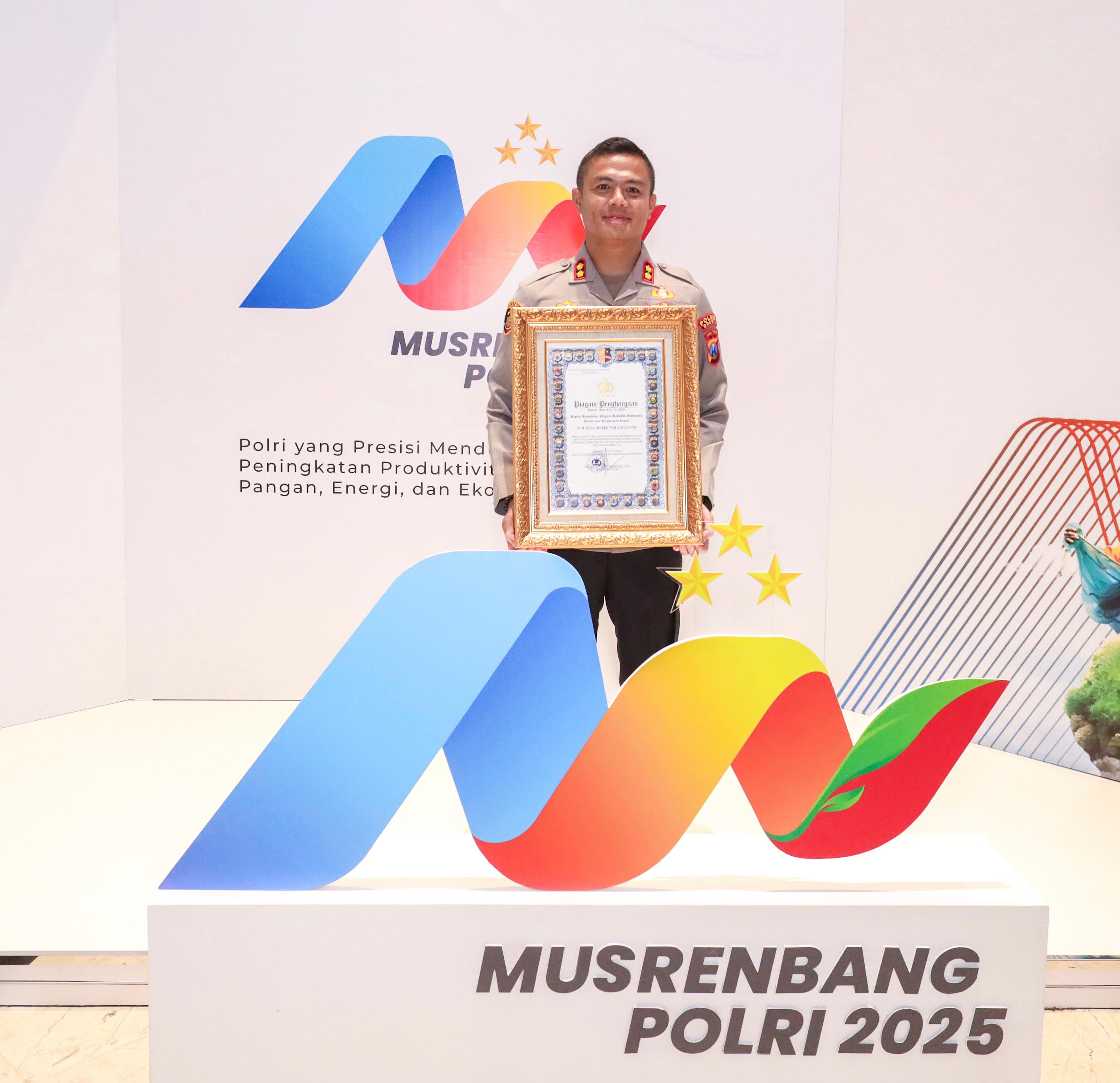 Polres Gresik Raih Penghargaan Pelayanan Prima dalam Musrenbang Polri, Bukti Komitmen Layani Masyarakat