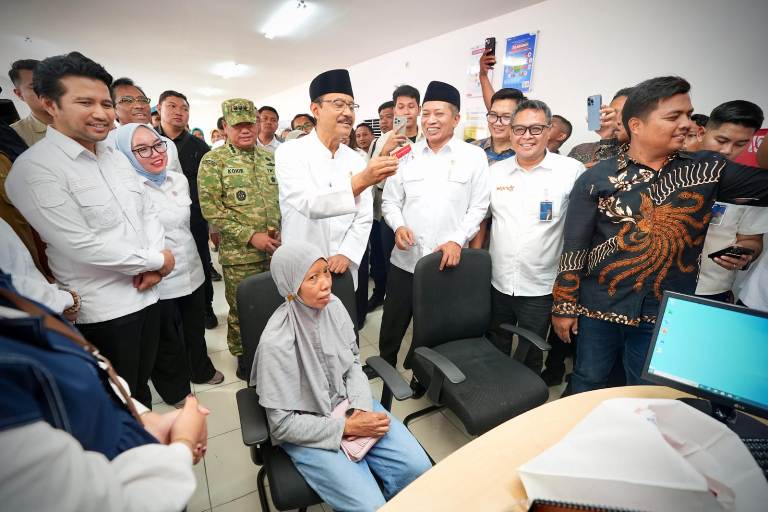 Mensos dan Menkop UKM Kunjungi Desa Gejugjati Pasuruan Dorong Program Koperasi Desa Merah Putih